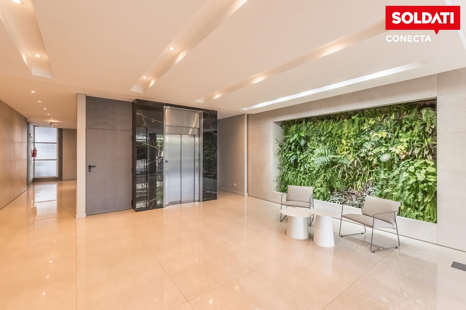 2-room apartment for sale, facing the back of the building, with a balcony and patio in Caballito