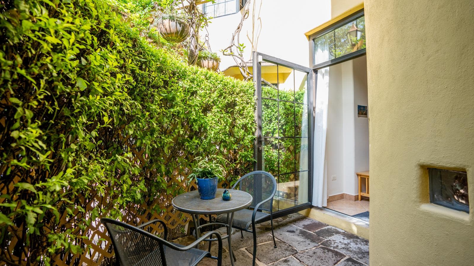 Loft for Rent with a Private Terrace in the Historic Center of San Miguel de Allende—All-Inclusive