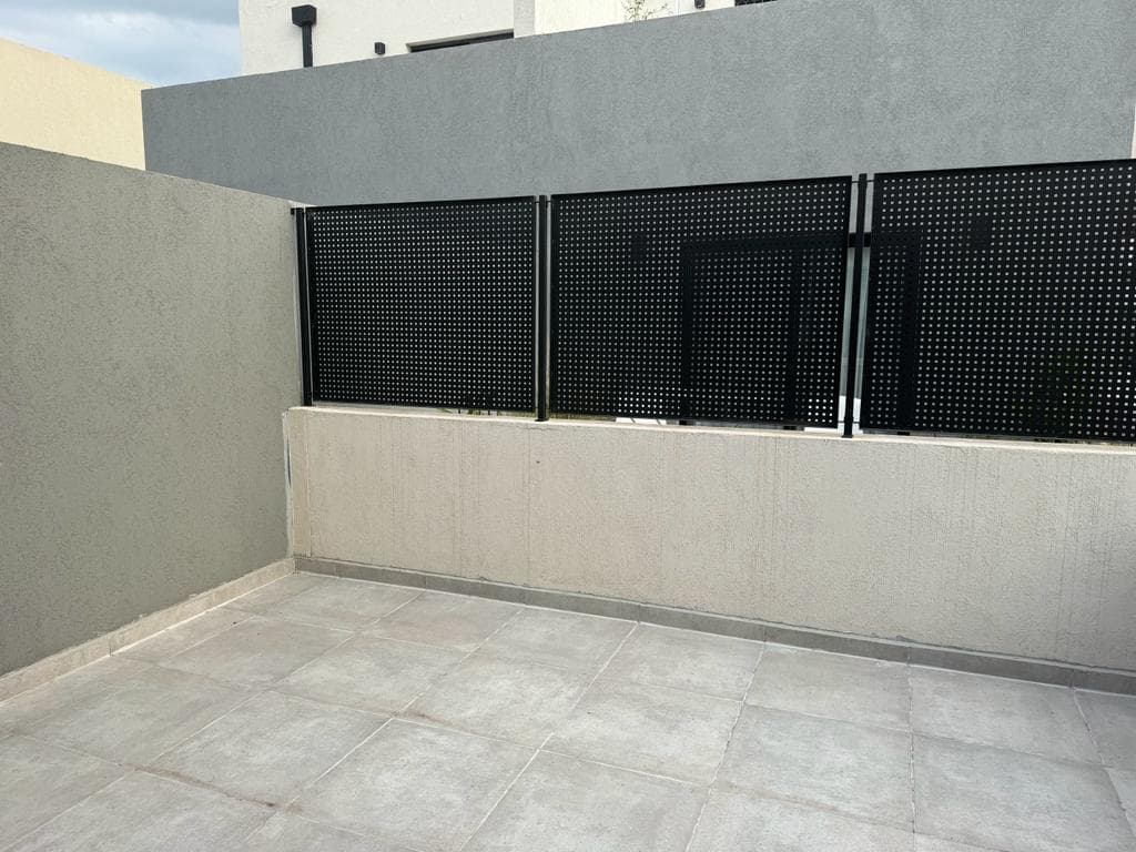 3-Room Duplex for Sale in Pacheco / Benavidez