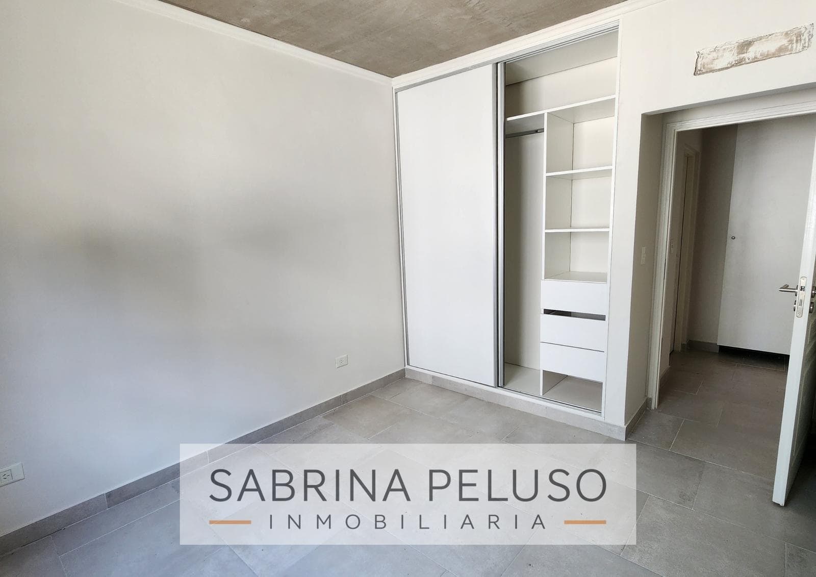 Two-bedroom apartment for sale in Moreno