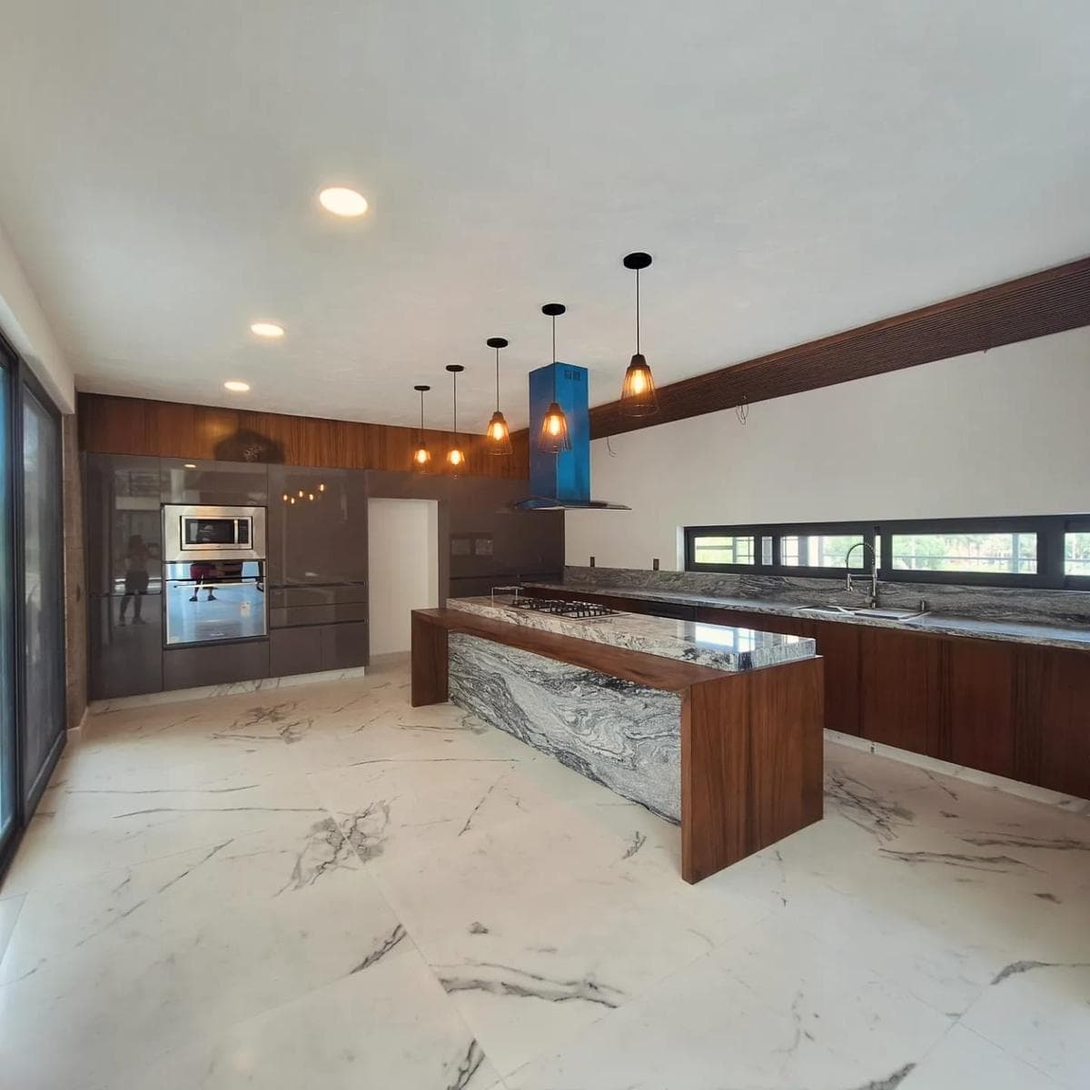 CASA EN VENTA EN PORTA FORESTA