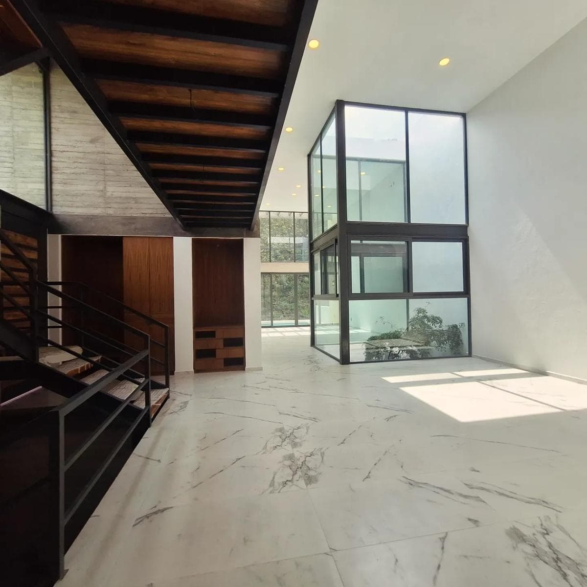 CASA EN VENTA EN PORTA FORESTA