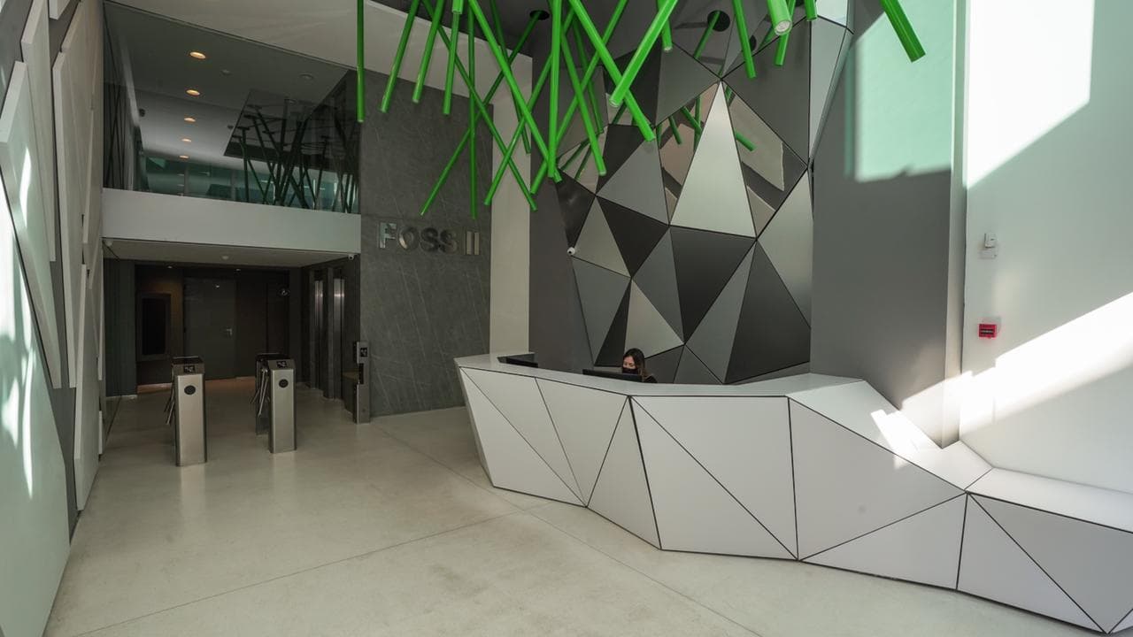 Office at the Corner of Corrientes and San Lorenzo