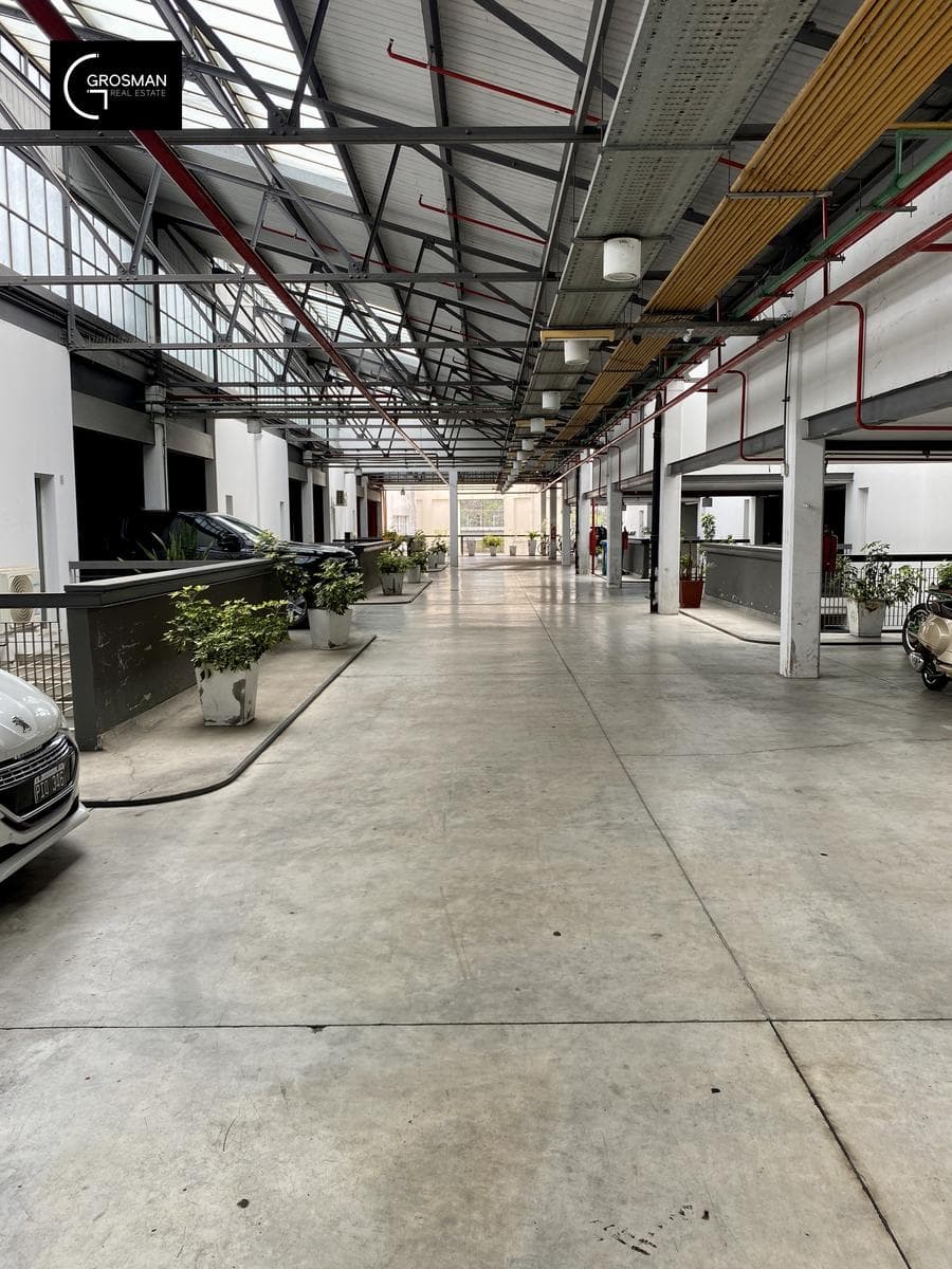 For Sale - Loft - 2 Bedrooms - Garage - Amenities - Outbuildings
