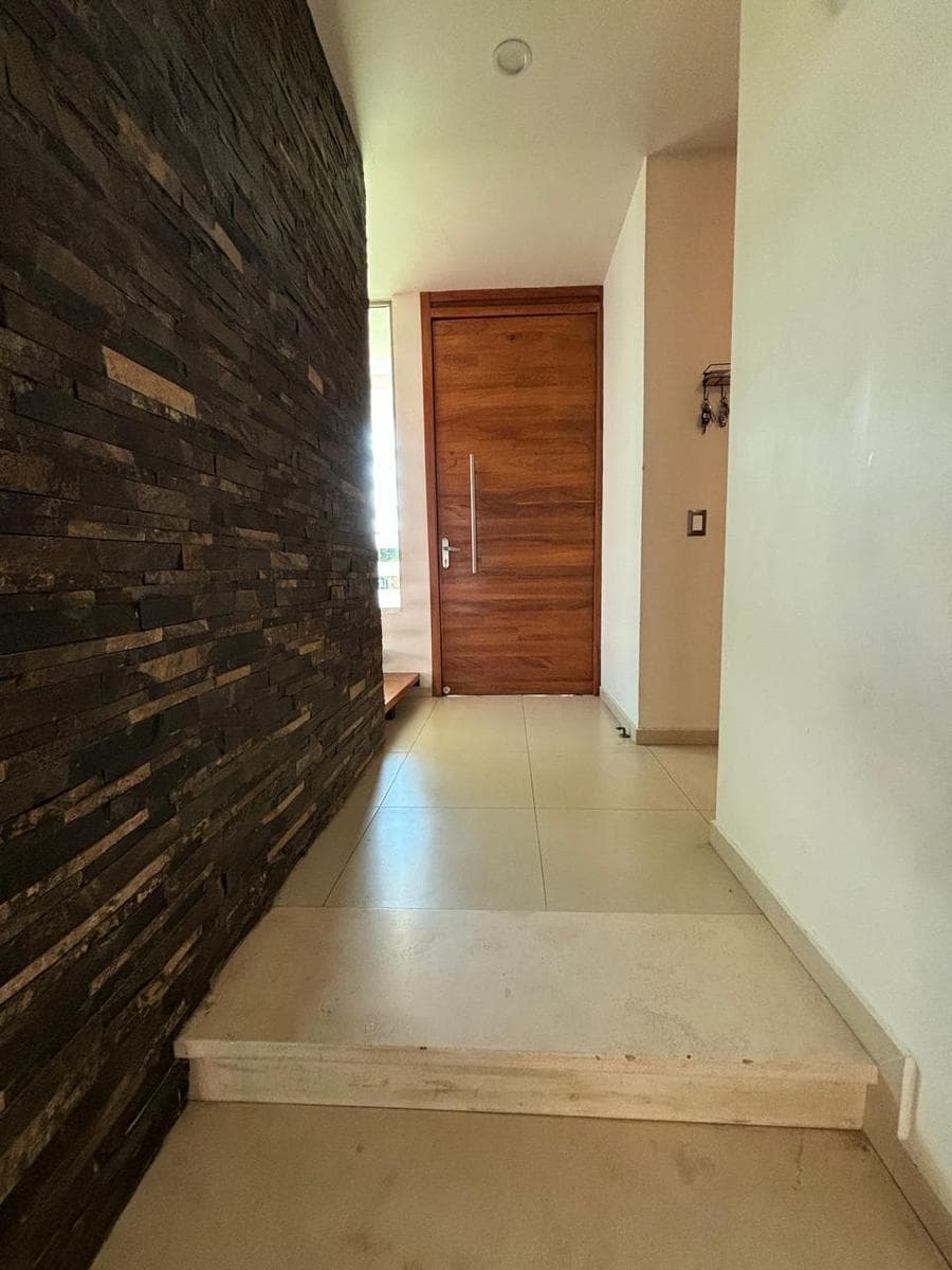 House on Boulevard Valle Imperial