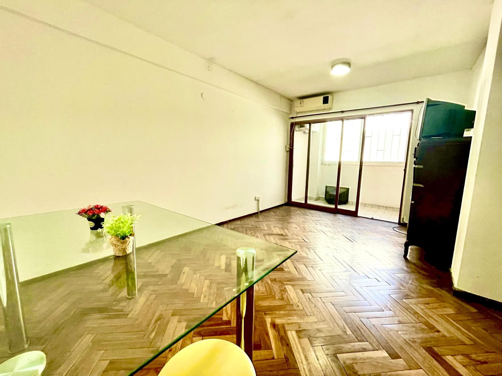 Two-bedroom apartment with two bathrooms