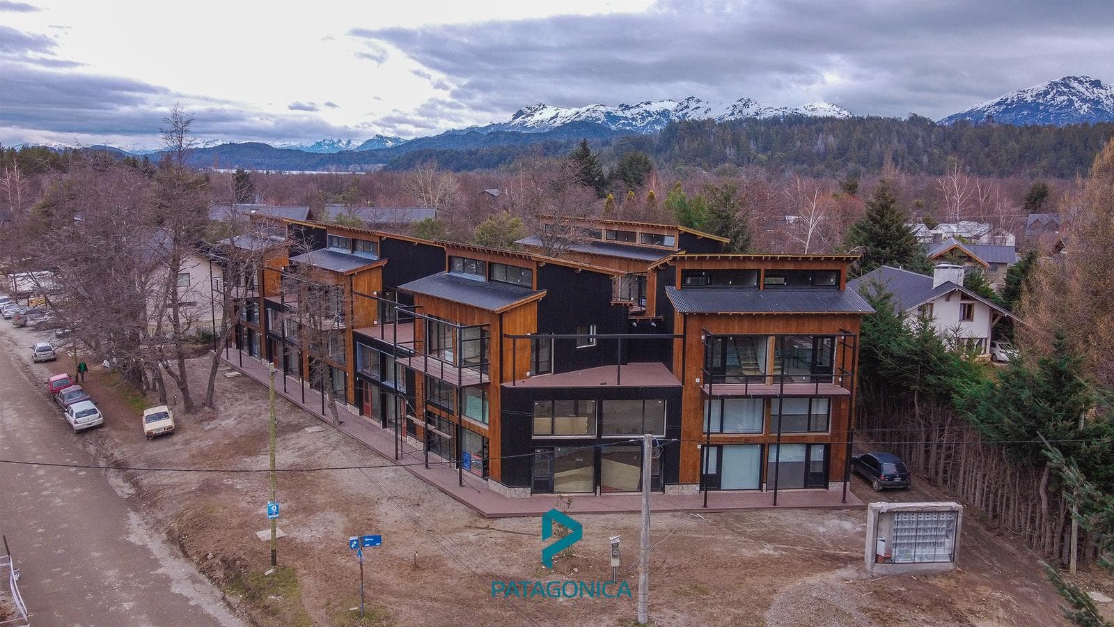COMMERCIAL SPACE/APARTMENT FOR SALE: 43 m², 2 ROOMS, DIAGONALES BUILDING, DOWNTOWN, VILLA LA ANGOSTURA