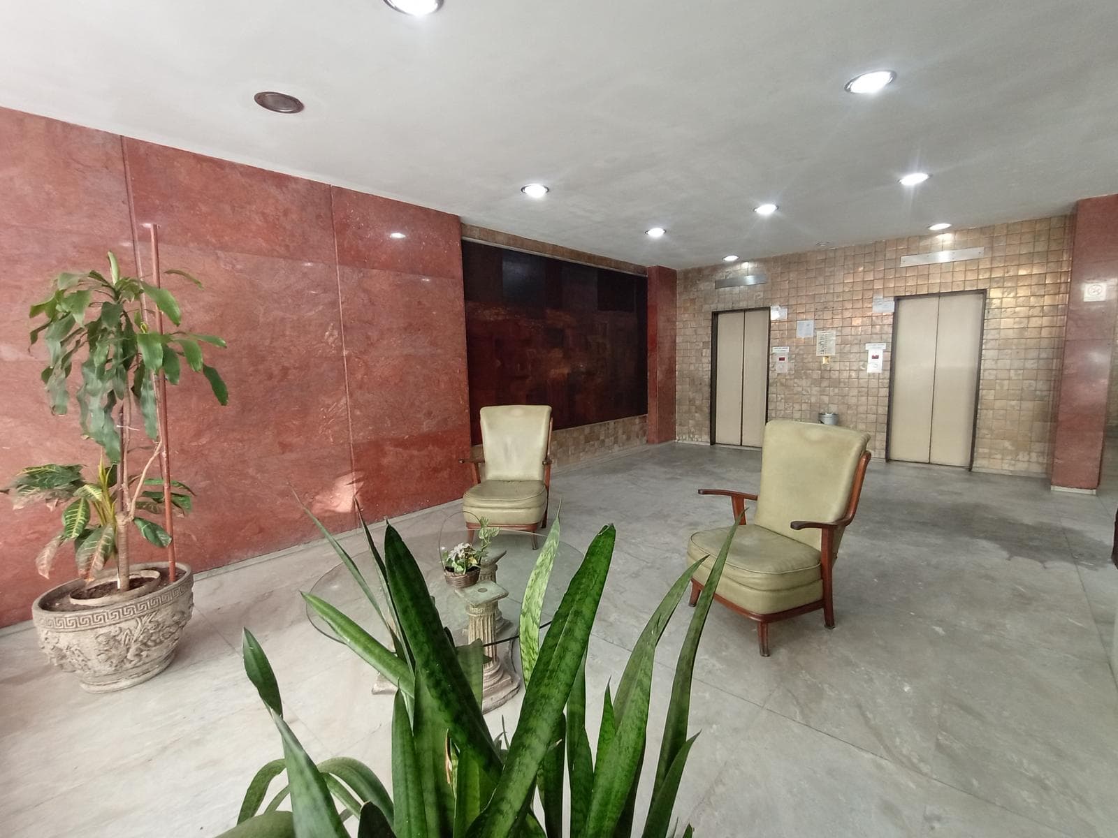 Covered Parking Space for Sale in Microcentro