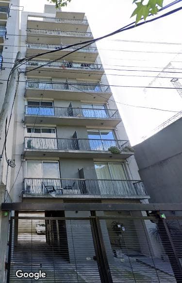 2-ROOM APARTMENT FOR SALE WITH GARAGE IN DOWNTOWN BERAZATEGUI—QUALIFIES FOR FINANCING