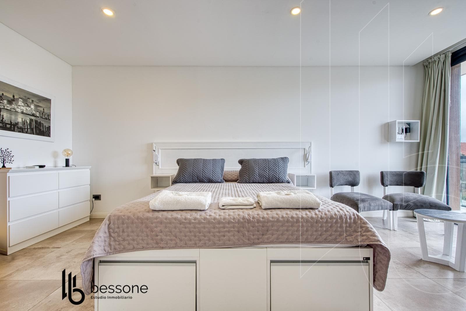 Apartment in La Perla Norte
