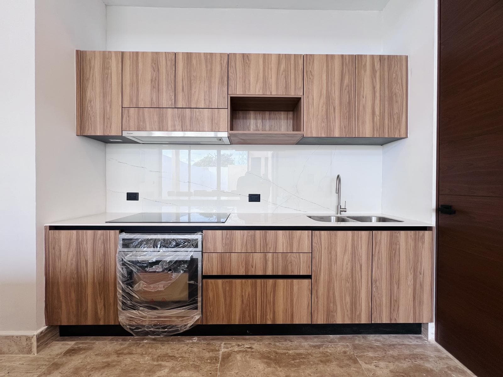 House in the ADANA Xcanatún Residential Complex, 1st Floor