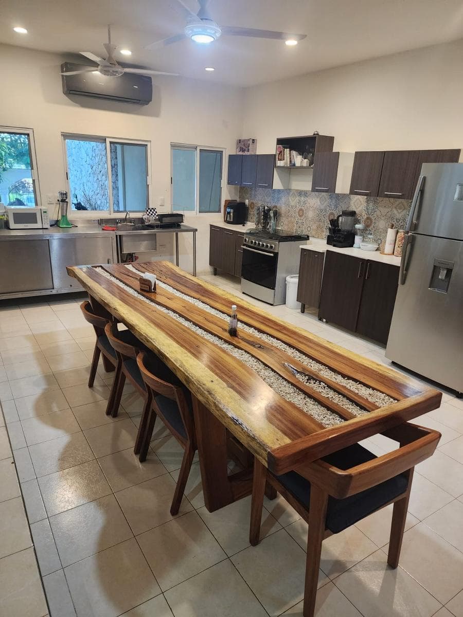 HOUSE FOR SALE IN CENTRAL VALLADOLID, YUCATÁN