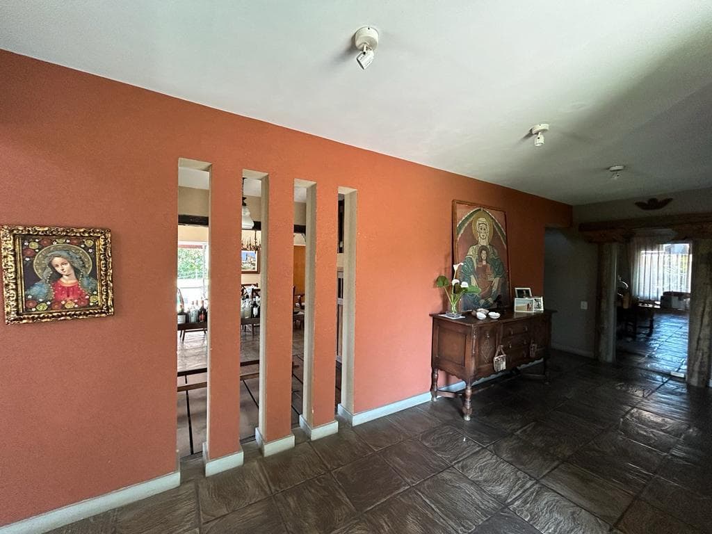 5-bedroom house for sale with a pool in Villa Olivos, Escobar