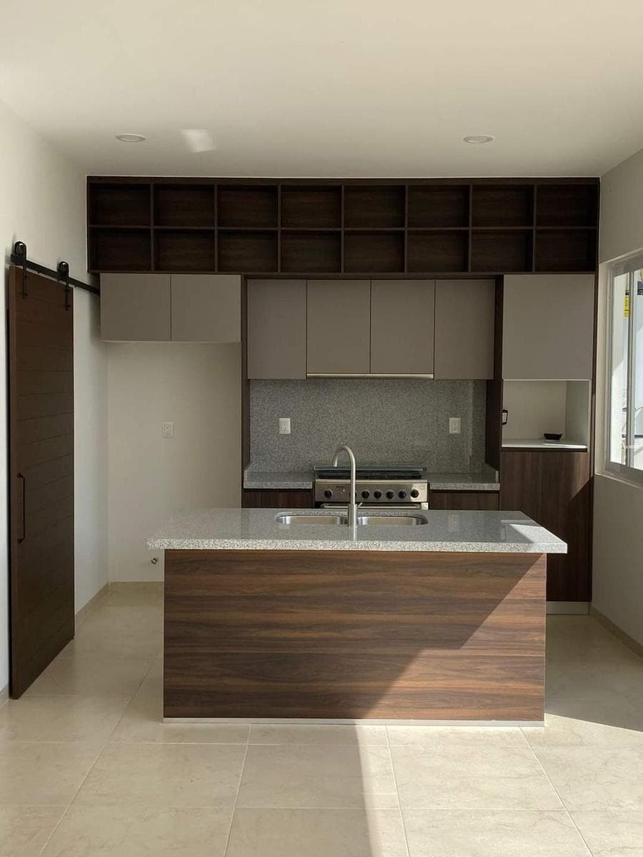 Casa en Mayorca Residencial con 3 recámaras y sala de TV