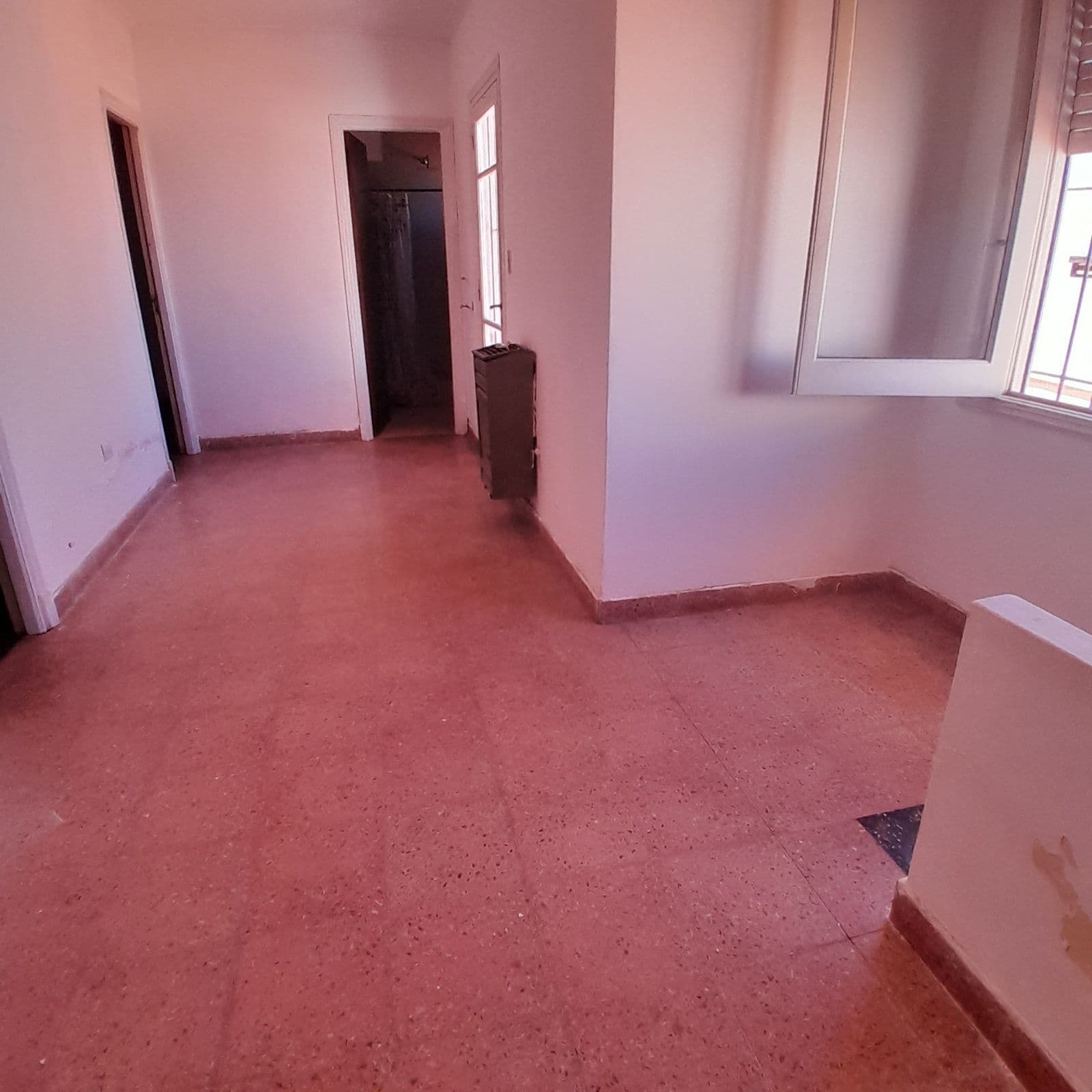 5-Room Villa | 200 m² of Living Space | 4-Car Garage | San José