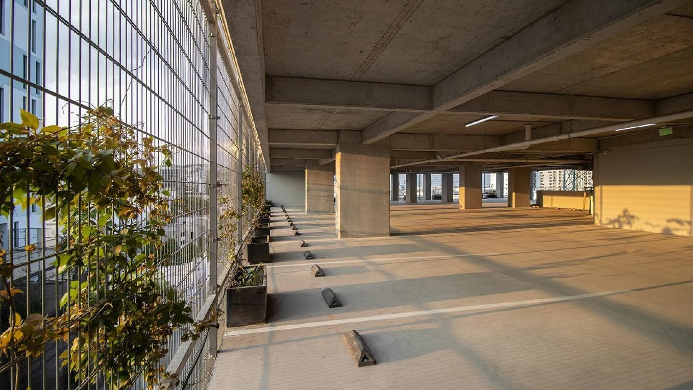 OFFICE FOR RENT IN SAN JERONIMO