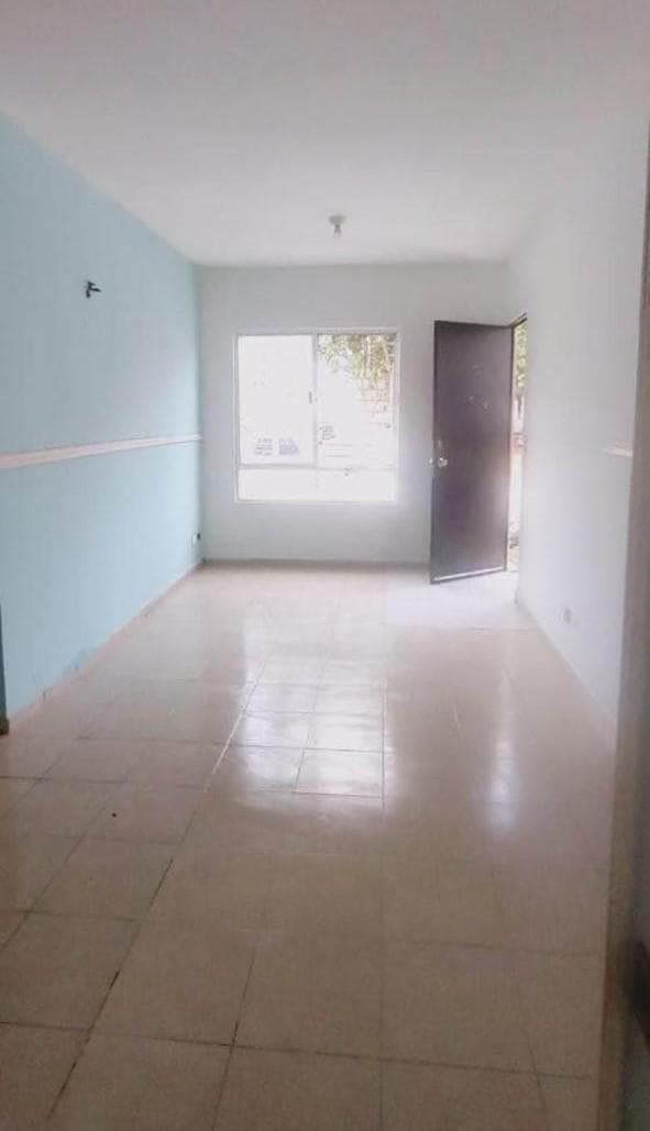 APARTMENT FOR SALE IN CANCÚN IN GALAXIAS DEL SOL WITH A POOL