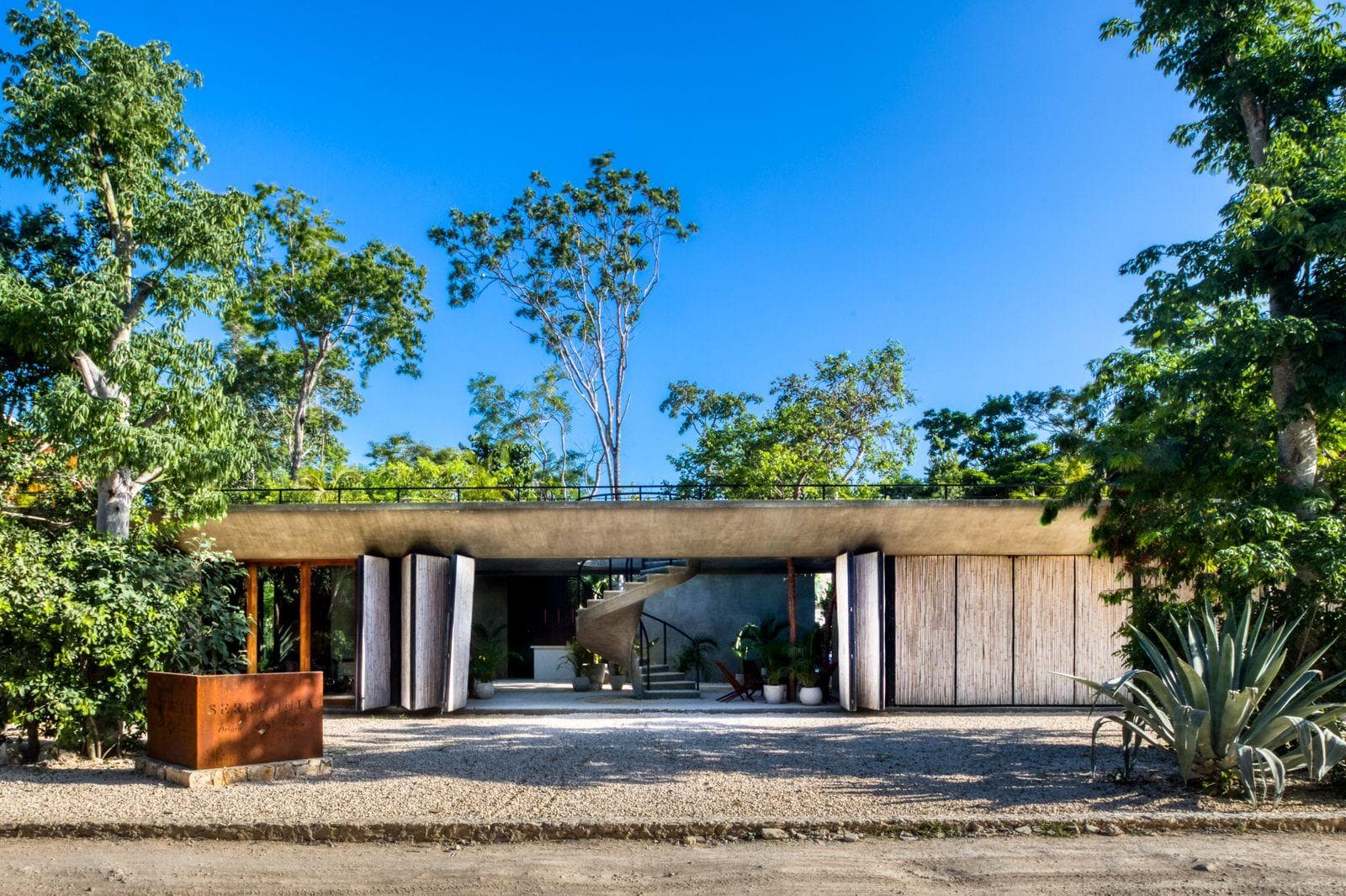 FURNISHED APARTMENT IN LA VELETA, TULUM
