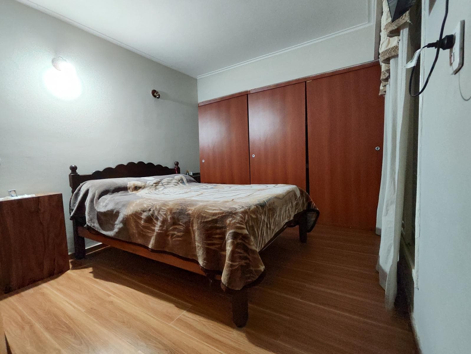 FOR SALE/EXCHANGE - 4-bedroom row house. Matheu neighborhood, Rosario.
