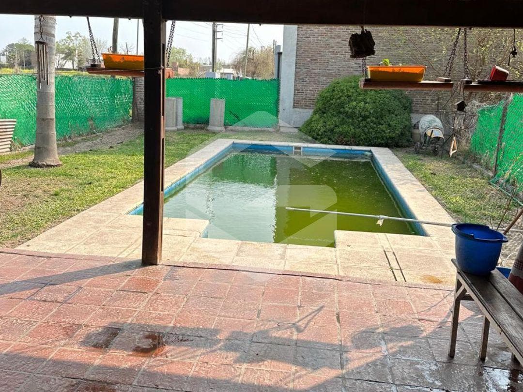 House in Roldan