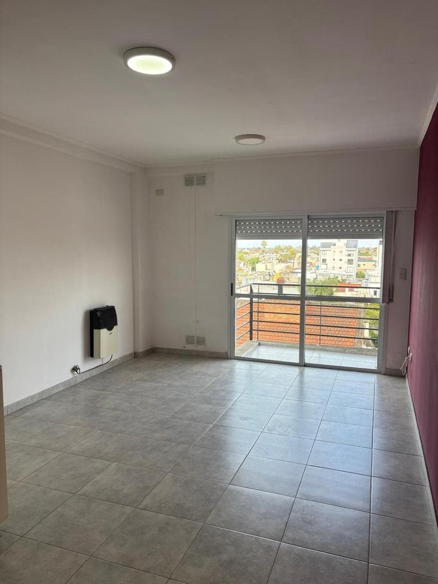 424 Urquiza. Tower Building
