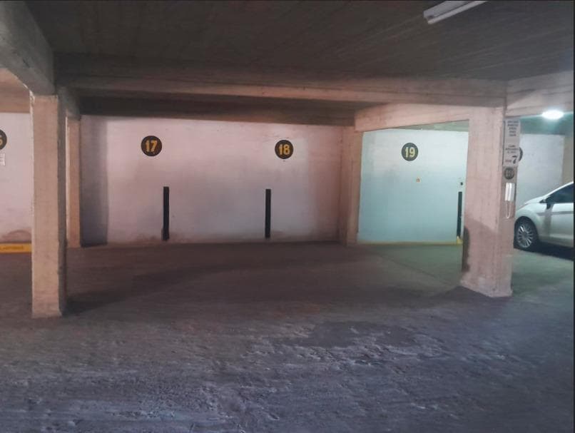 FOR SALE - Parking space in a building with 24-hour security. Downtown, Rosario.