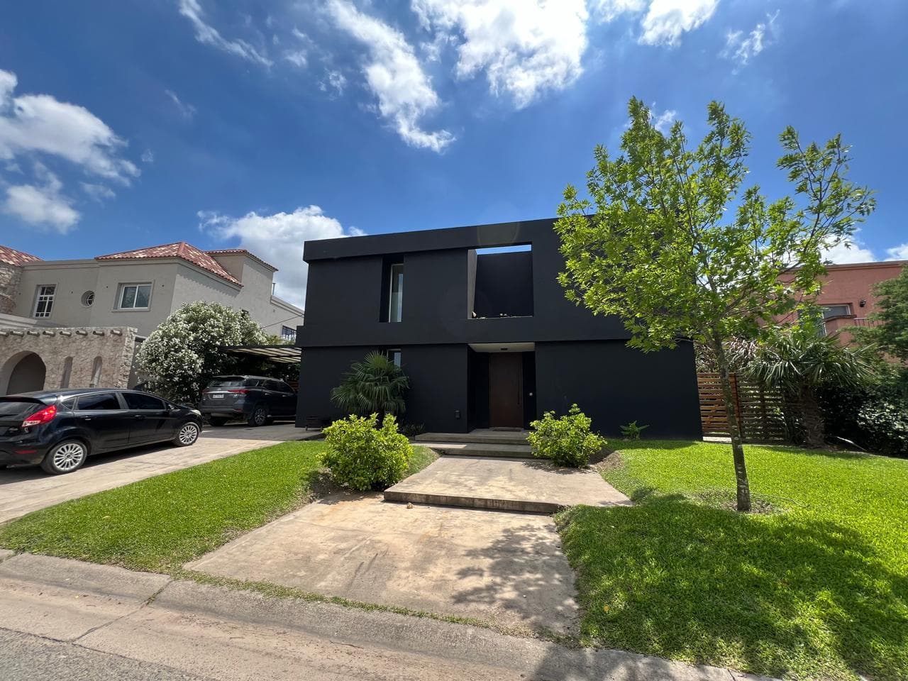 Short-Term Rentals for the HOLIDAYS AND THE FIFTEEN DAYS OF JANUARY in La Laguna, San Marco Neighborhood, Villanueva Tigre