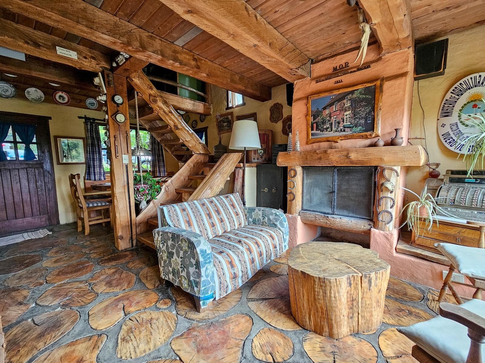 2 Houses for Sale in the Nahuel Malal Neighborhood - Bariloche