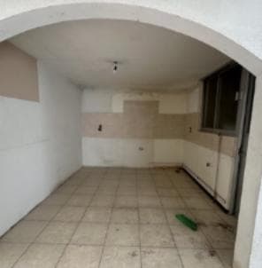 House for sale in the Los Eucaliptos Condominium.