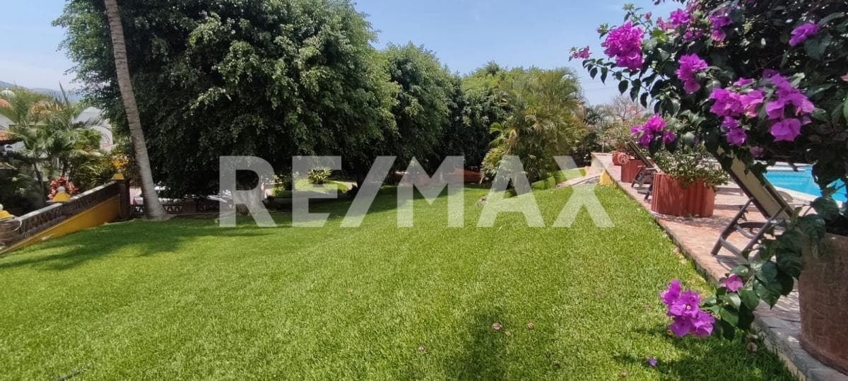House for Sale in Morelos, Burgos, Cuernavaca
