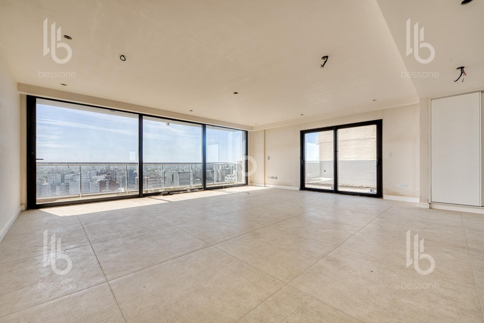 Apartment - La Perla Sur