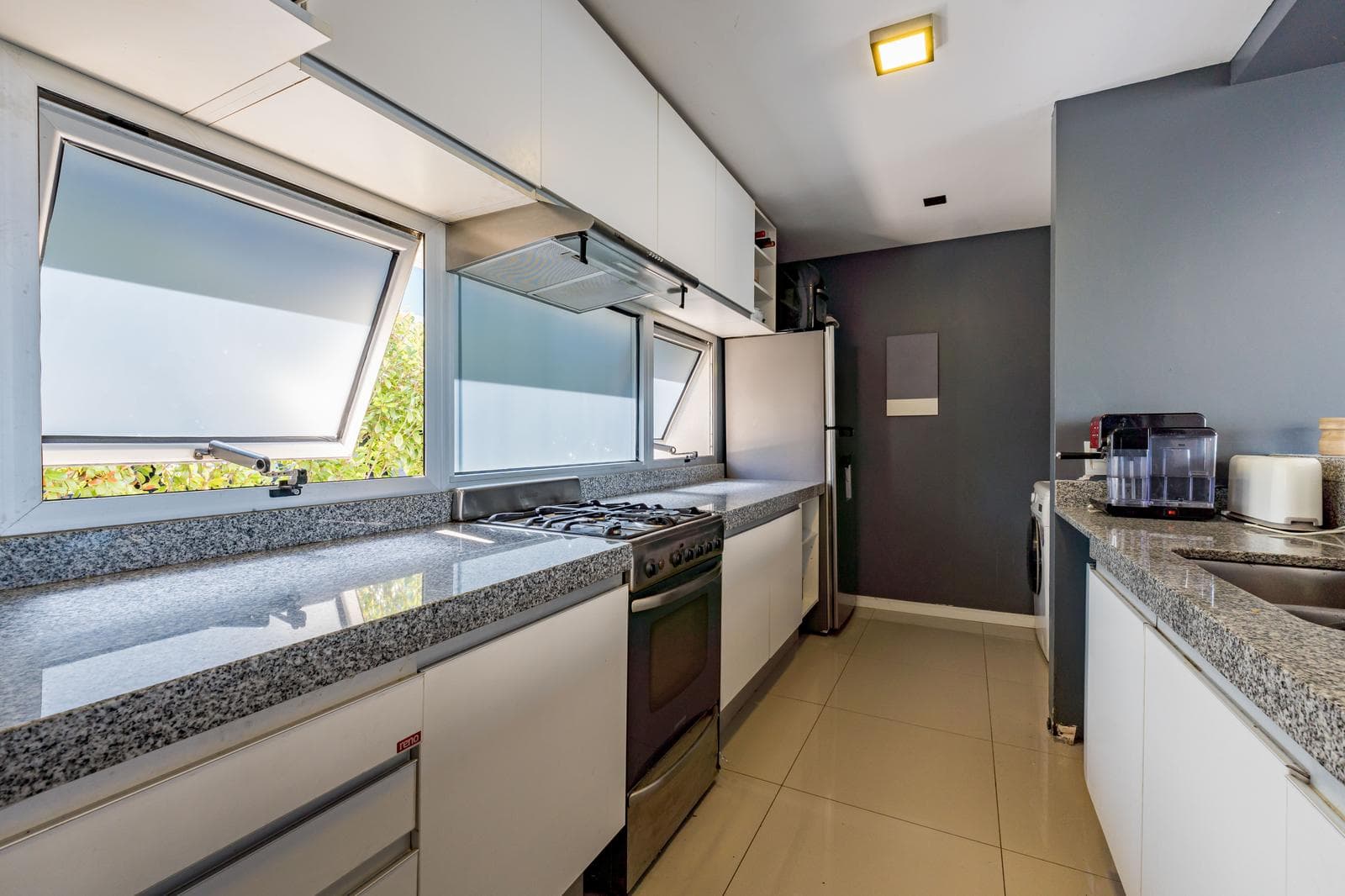 FOR SALE/EXCHANGE - 2-bedroom apartment. Alberdi, Rosario.