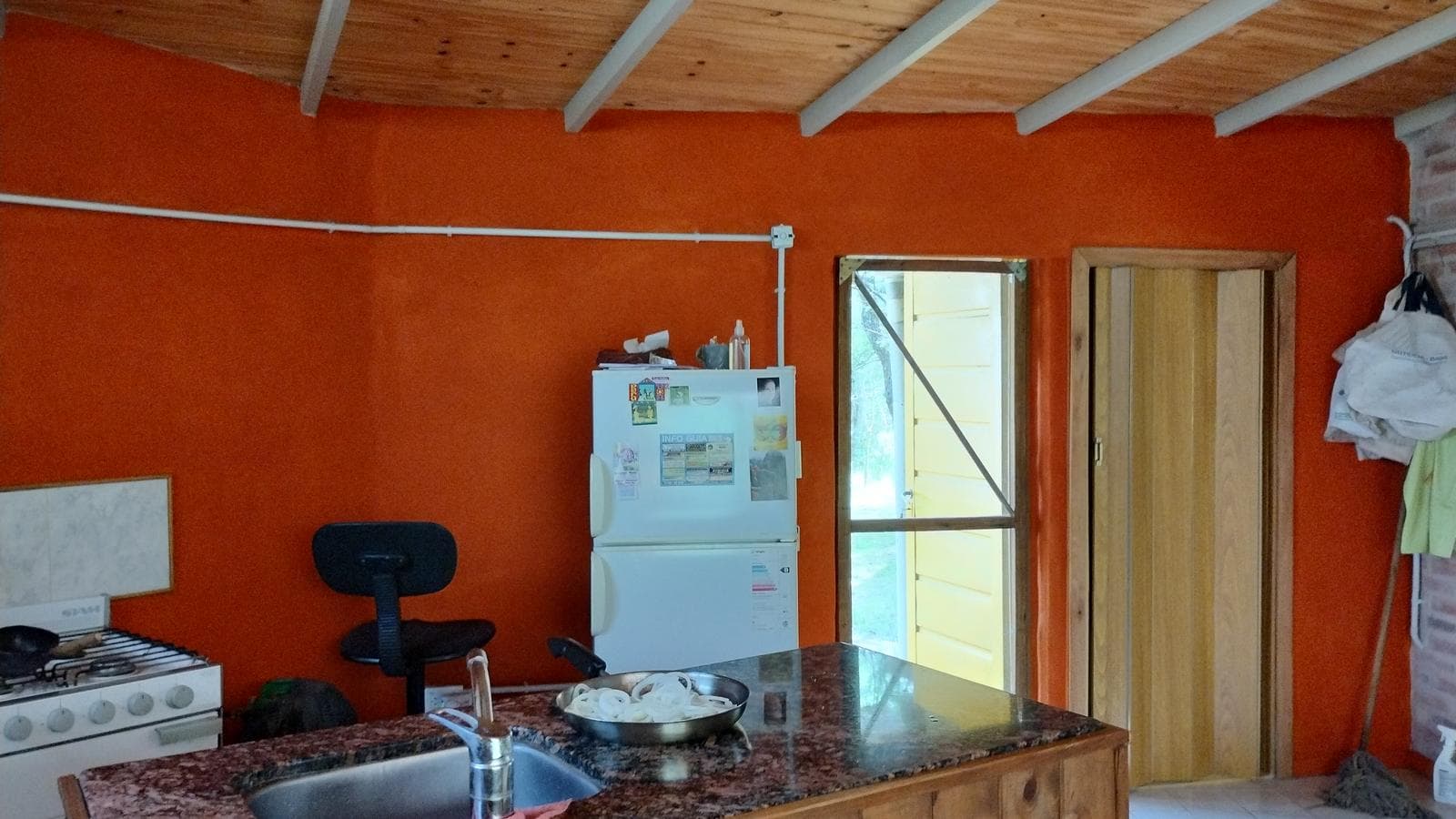 2 Detached Adobe Houses | Villa de Las Rosas | Traslasierra