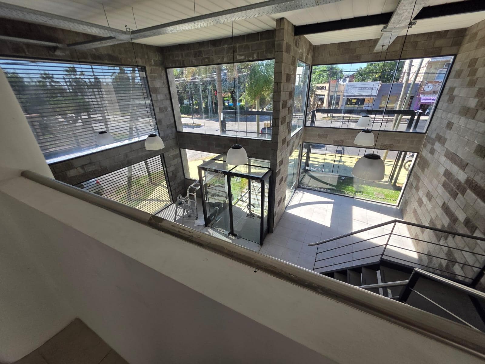 Alquiler Local Comercial en Esquina en Benavidez, Tigre