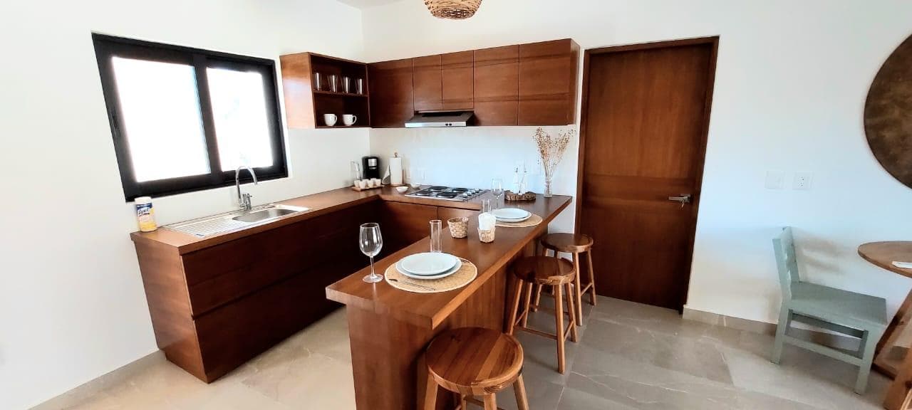 2-BEDROOM APARTMENT 4 MINUTES FROM THE BEACH
