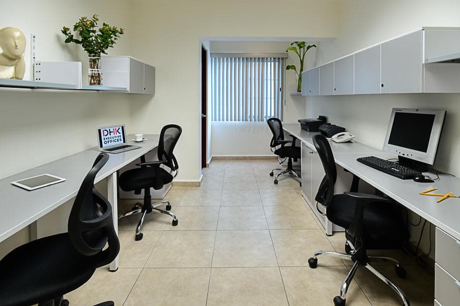 OFFICE FOR RENT IN OBISPADO