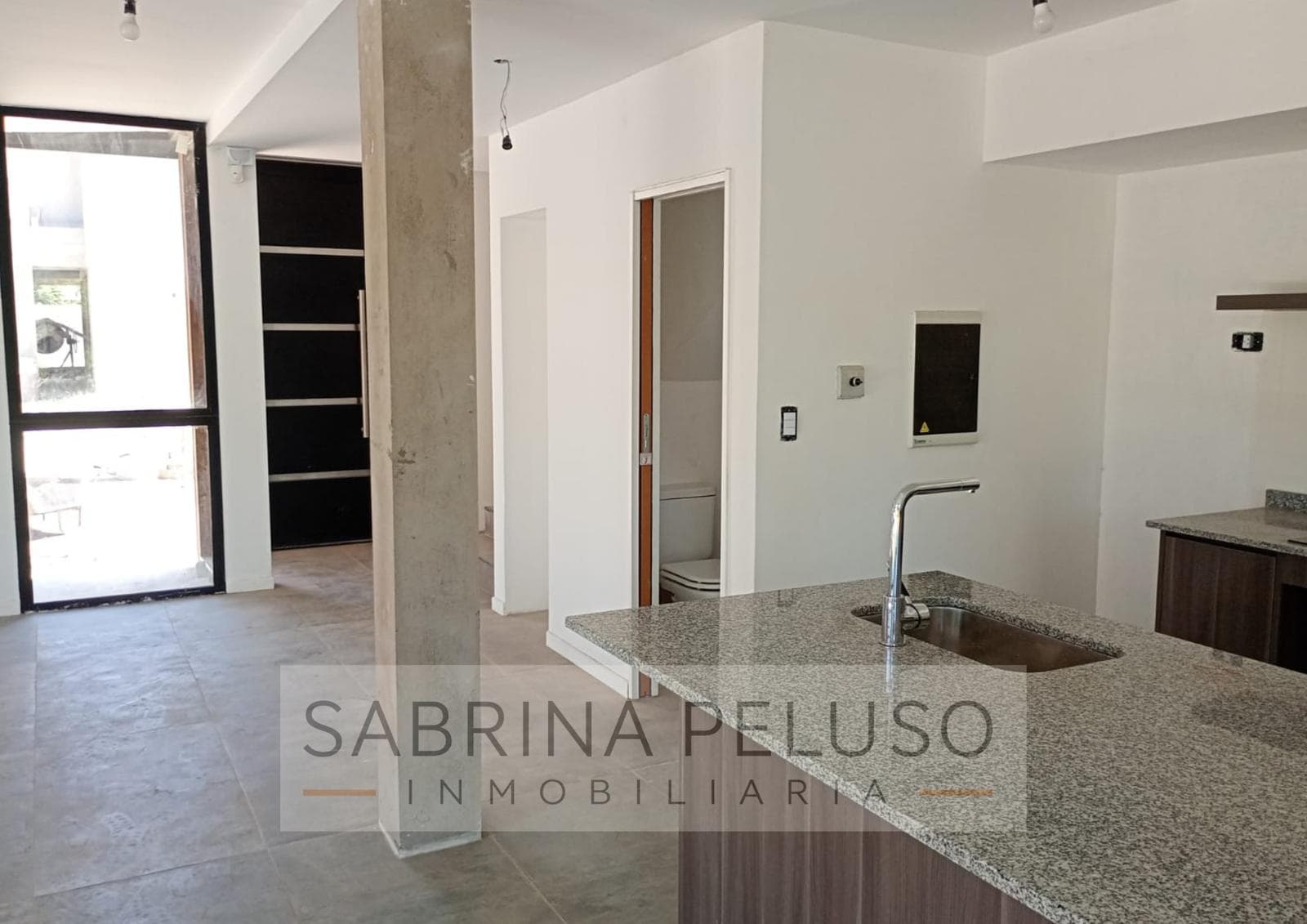 House for sale in the Altos De Monte gated community.
