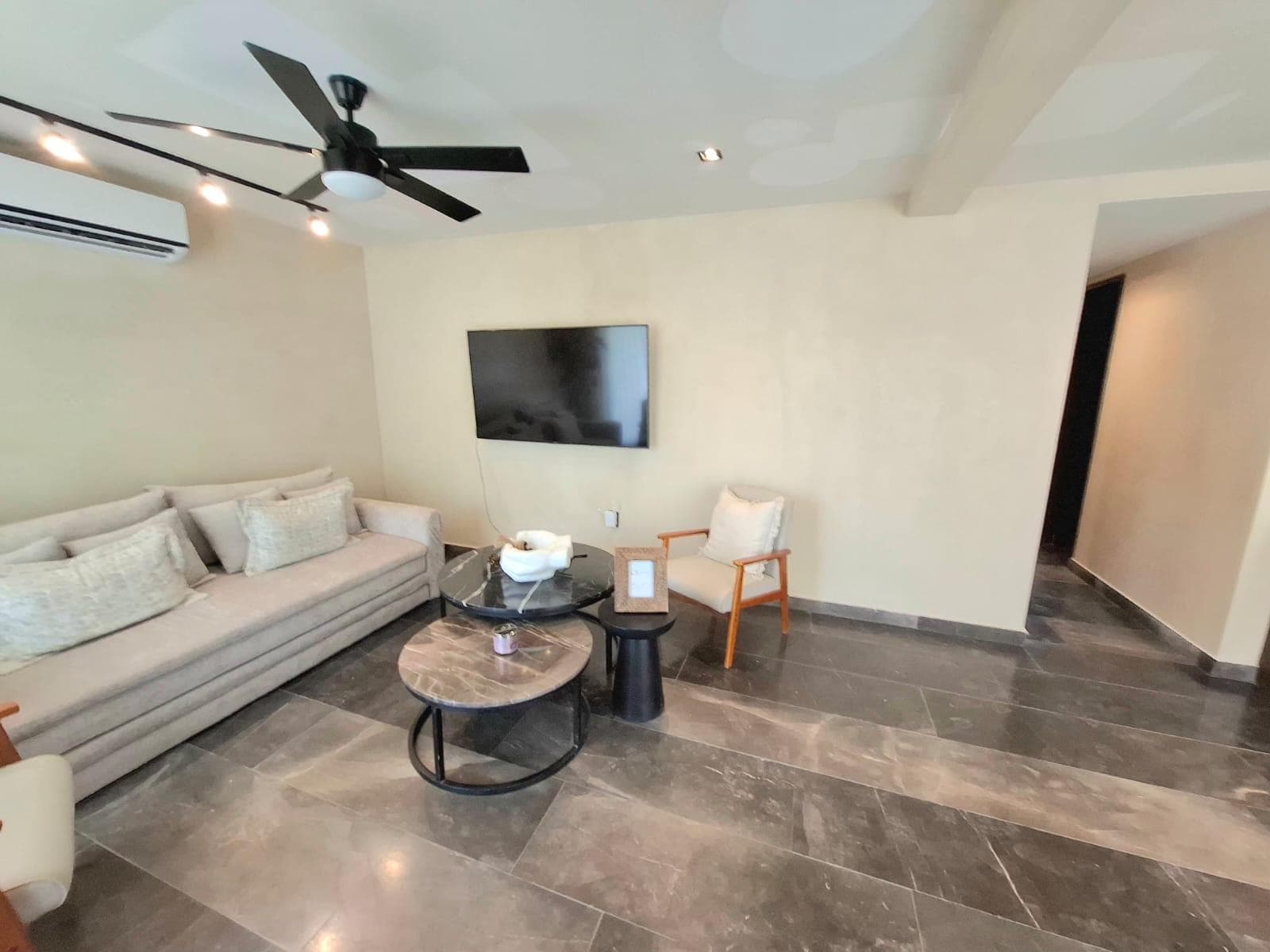 Two-bedroom apartment for sale in PLAYACAR