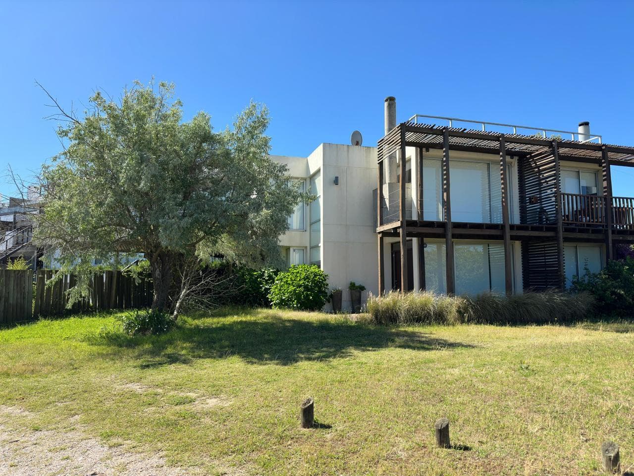 LA BARRA (MANANTIALES)