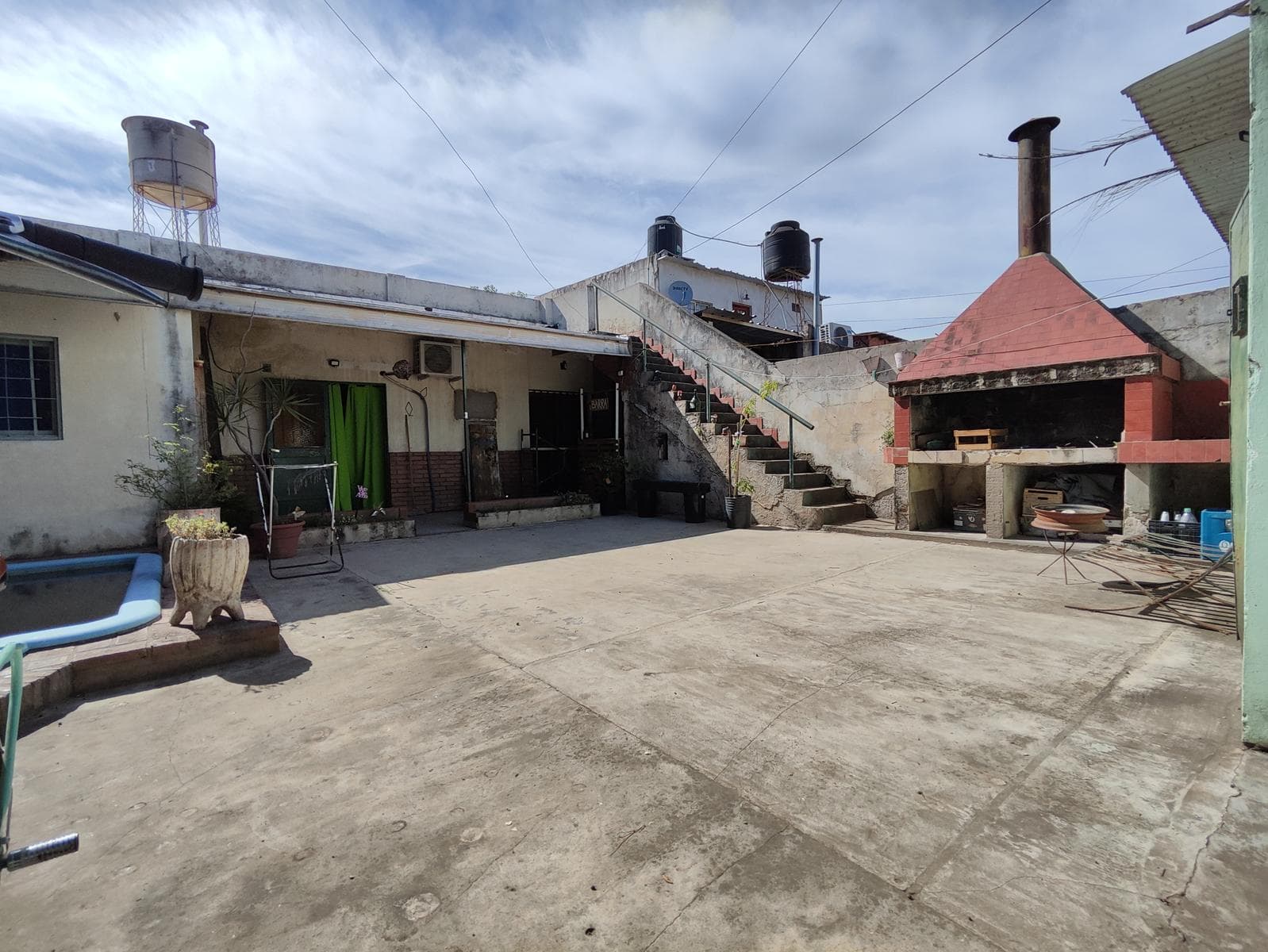 FOR SALE/TRADE - 3-bedroom apartment with garage. Matheu neighborhood, Rosario.
