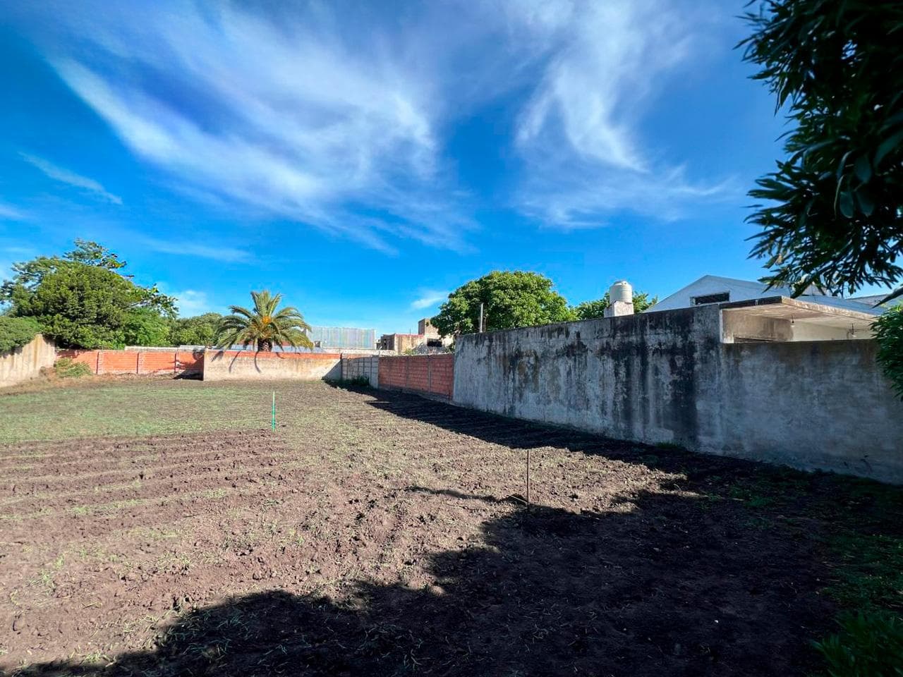 Land in Las Avenidas