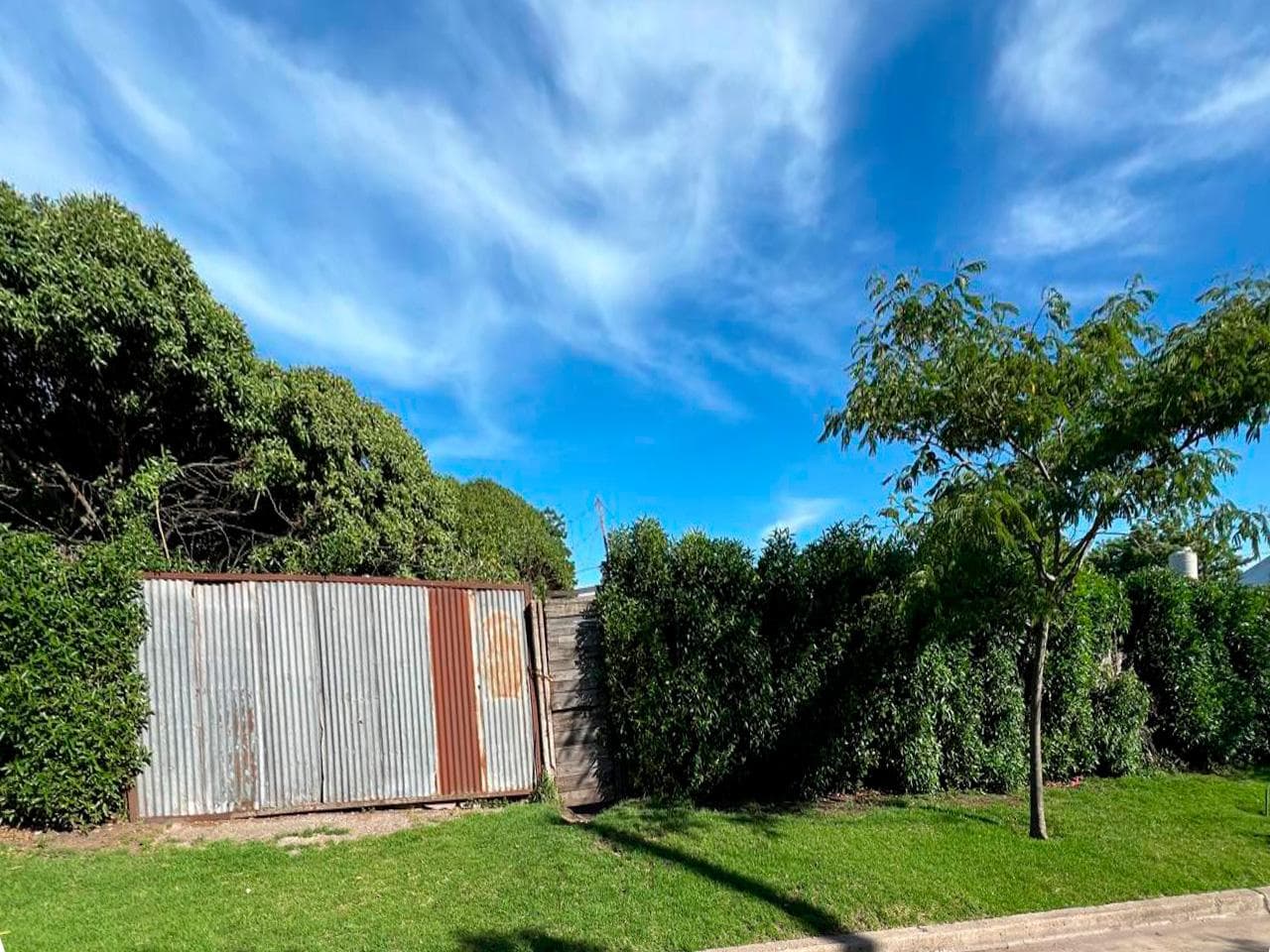 Land in Las Avenidas