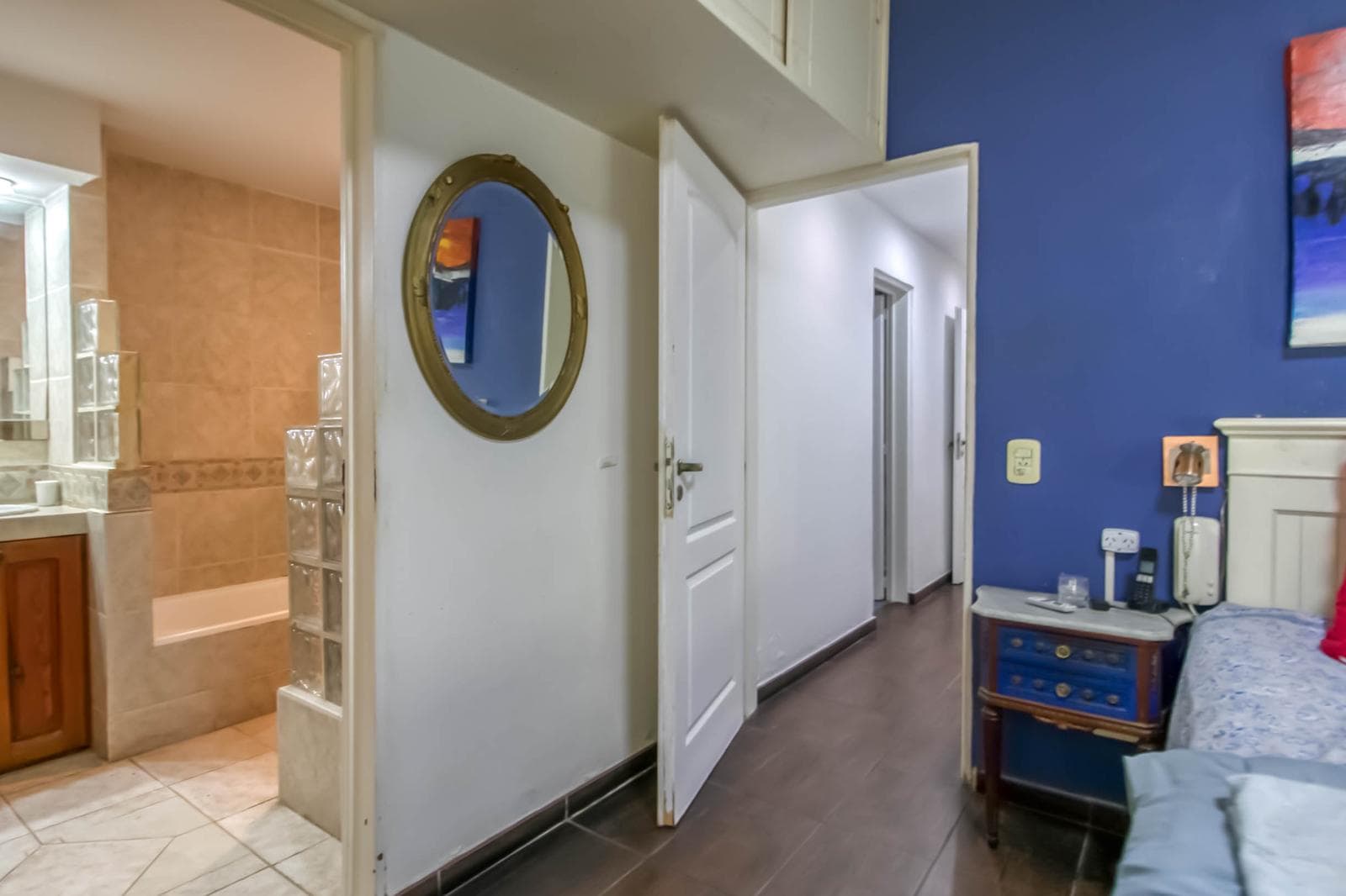 House for sale in Villa Elisa: 425 and 135. It has 3 bedrooms and a large yard.