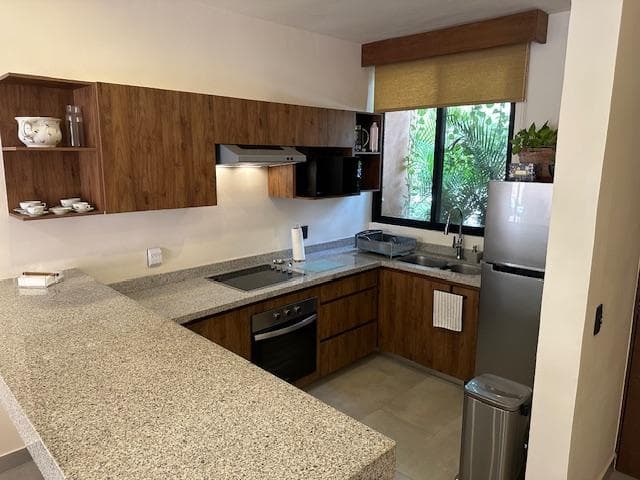 FURNISHED HOUSE FOR SALE IN TULUM WITH AMENITIES AND SECURITY
