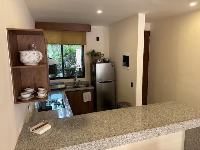 FURNISHED HOUSE FOR SALE IN TULUM WITH AMENITIES AND SECURITY