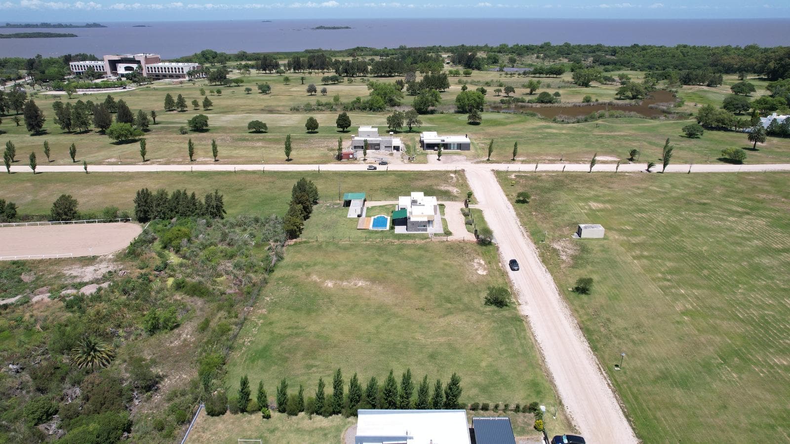 1,500-square-meter lot in Sheraton (Golf Sector), Lot 83