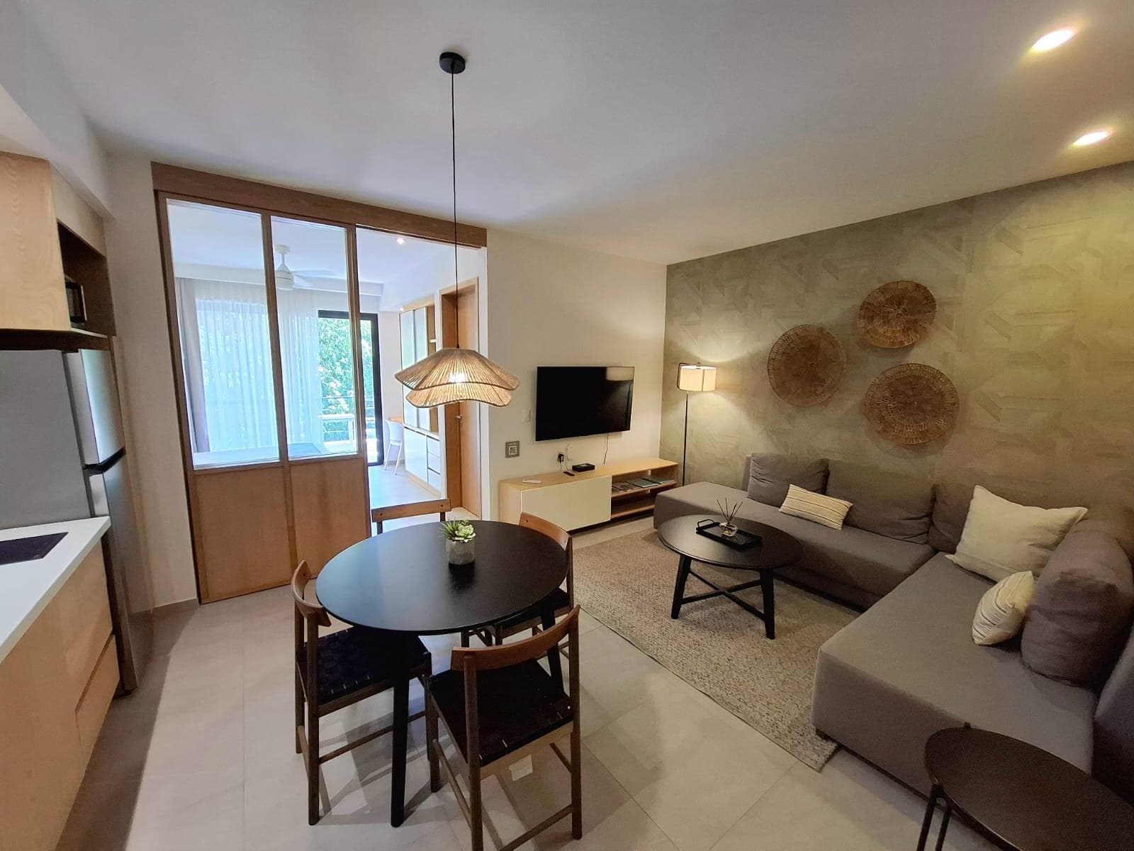 FURNISHED APARTMENT FOR SALE, 4 MINUTES FROM THE BEACH