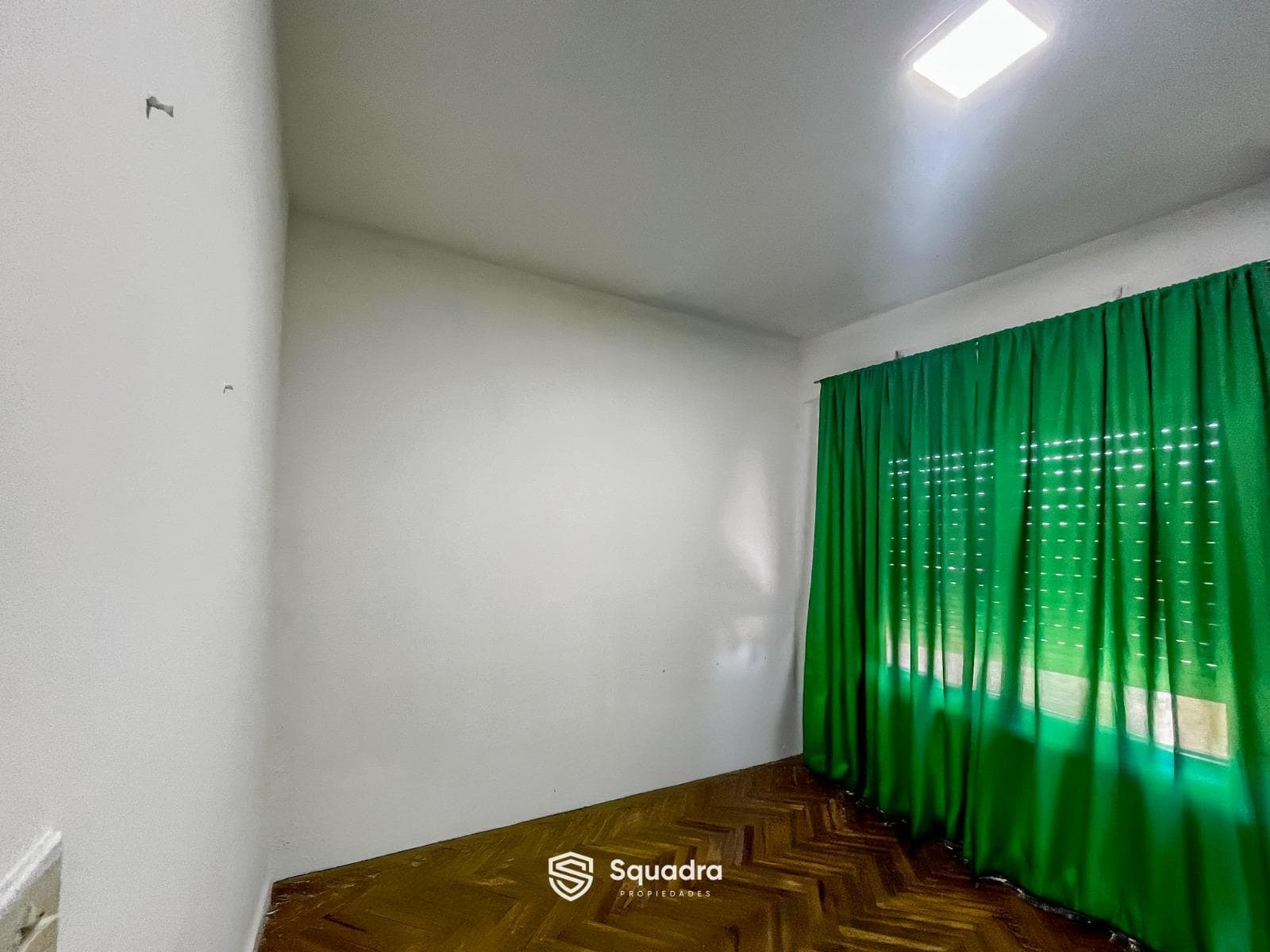 FOR SALE | TRADE - Two-story house with 3 bedrooms, a yard, and a pool. Belgrano, Rosario.