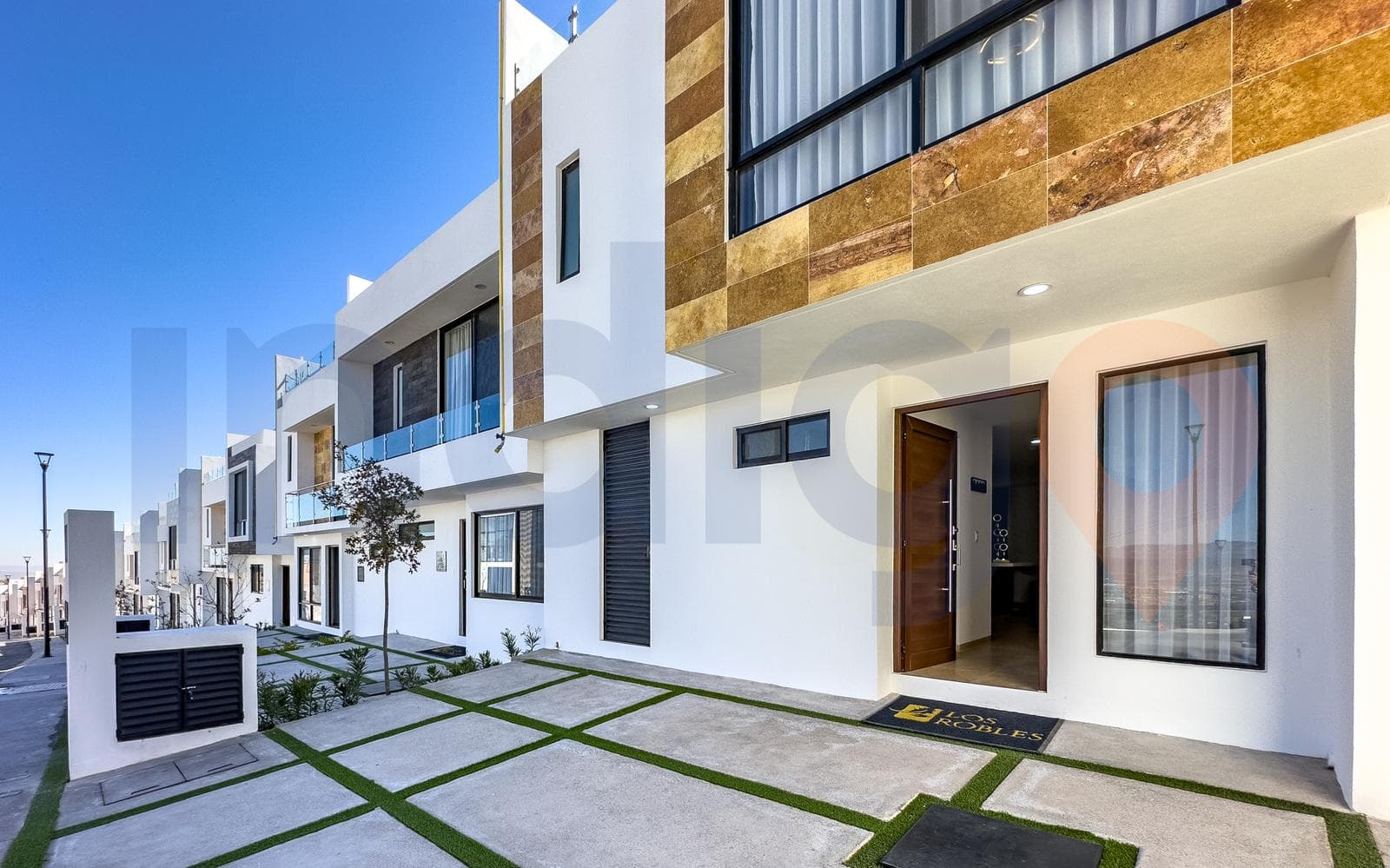 House for Sale in Los Robles Zibatá II (Encino)