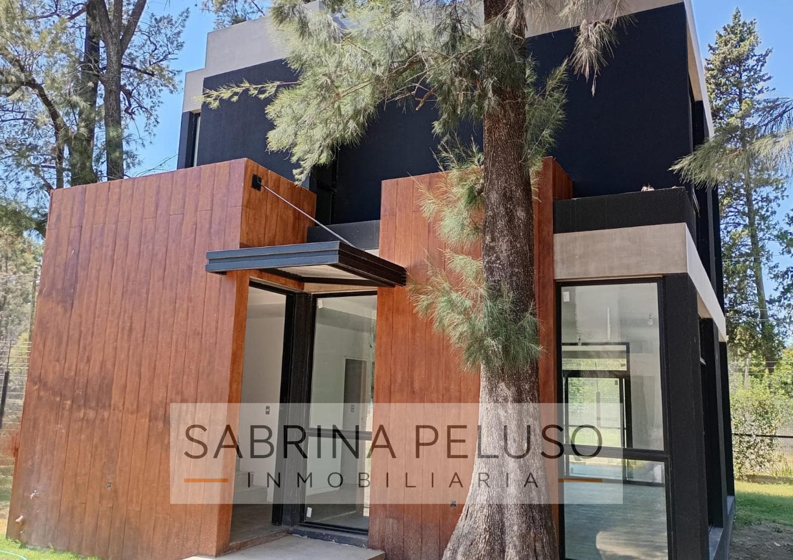 MINIMALIST HOME FOR SALE - MORENO - ALTOS DE MONTE COMPLEX